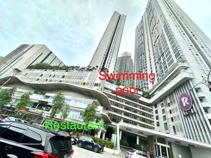 The Robertson Residence Kuala Lumpur by Alan