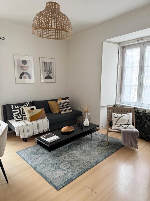 Central Lisbon Apartment in Mouraria