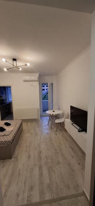 Anghel House- Militari Residence