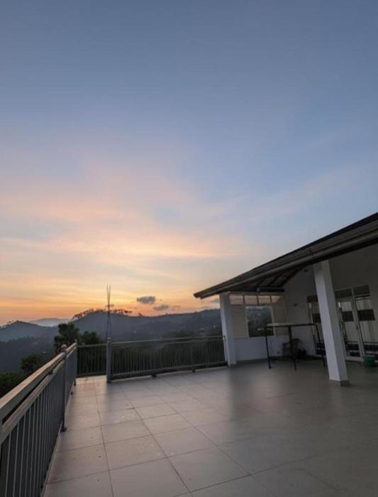 Victoria Heritage Inn - 2BR Fully Furnished Apartment