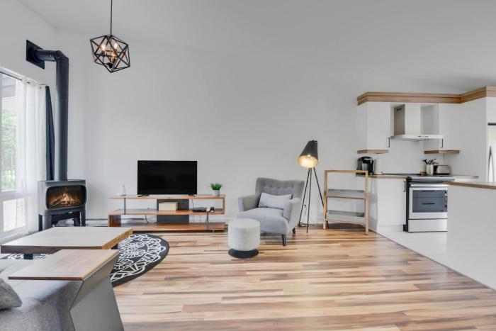 Assemblee Duo Portneuf - 2 Family Units - 2 Private Spas