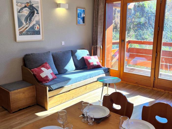 Appartement 3 pièces pour 6 personnes, balcon exposé sud-ouest, parking - FR-1-263-637