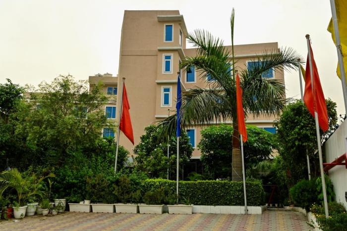 V Hotel TSSG near Delhi IGI Airport