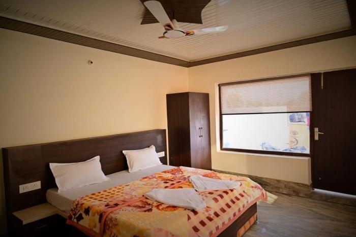 hotelsiyashreeram