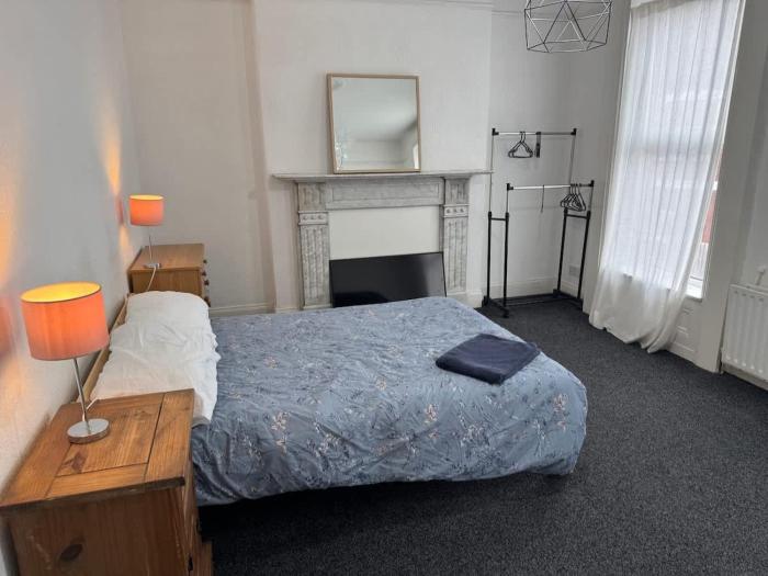 Lovely Central Belfast 4 Bedroom Period Home