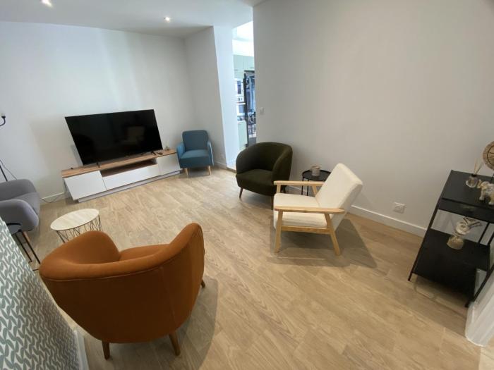 Chambre Privée dans Appartement Partagé - Calme et Lumineux - Proche Bordeaux-Pessac-Modern BR1-3