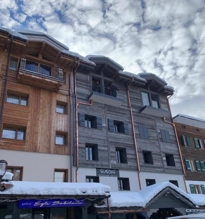 La Troisième Etoile