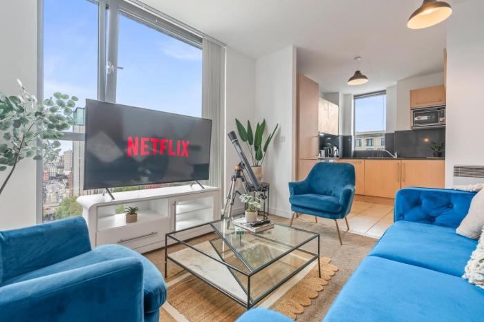 skyline Living on the 12th Floor