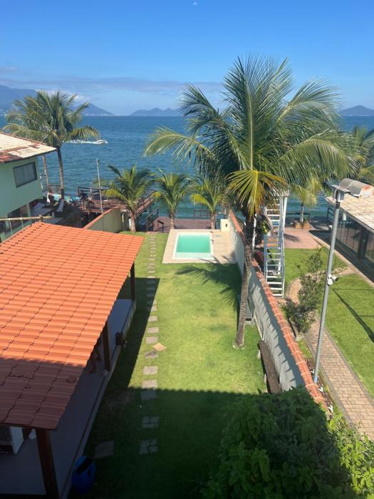 Casa para temporada com vista para o Mar