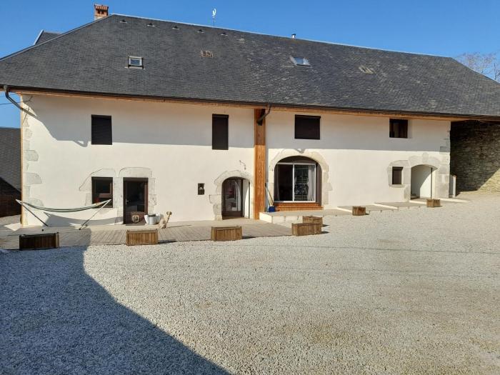 T2 dans une ferme rénovée aux portes dAnnecy