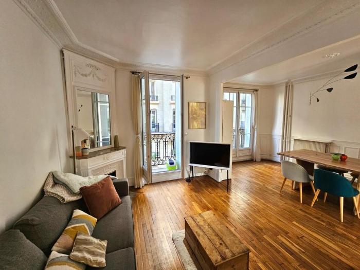 Charming apartment in central Paris