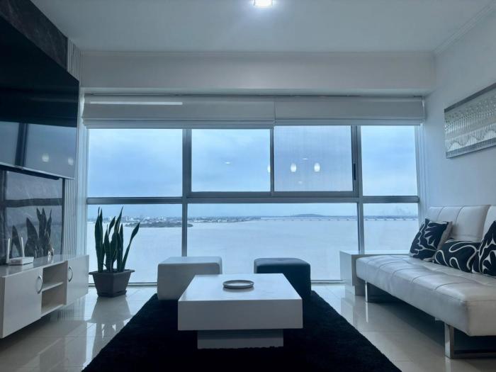 Riverfront 1, suite de lujo, vista al río