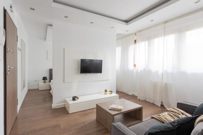 Urban Apartaments - Great Location - City Center - Wronia В