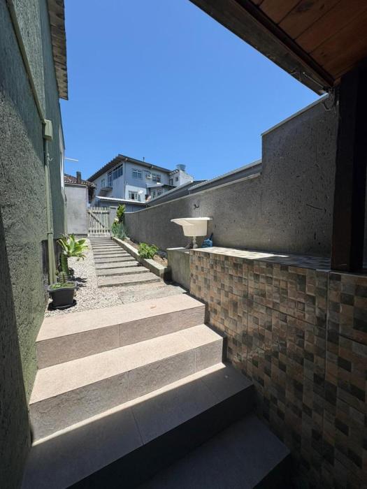 Casa de praia! Tranquila, central e completa