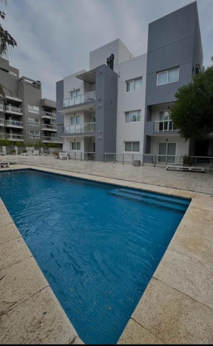 Departamento PB con Pileta