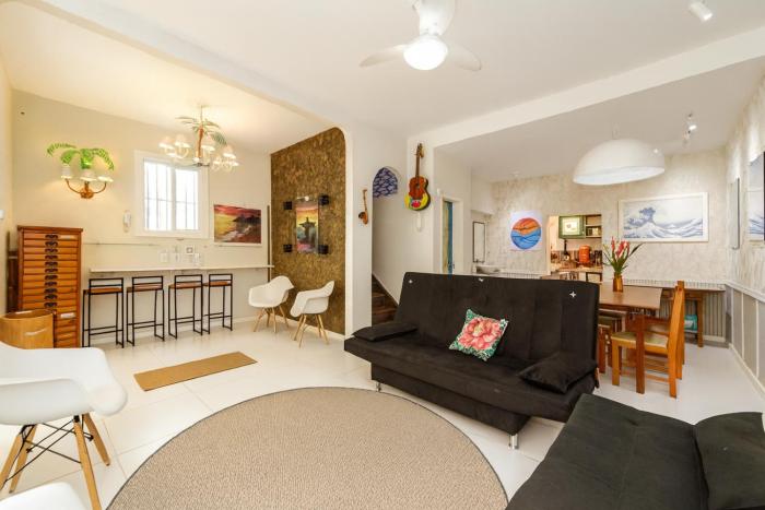 Casa de Vila em Copacabana - Segurança e Conforto Perto da Praia e Metrô