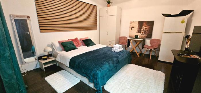 Tantra Studio 5 King Filipescu