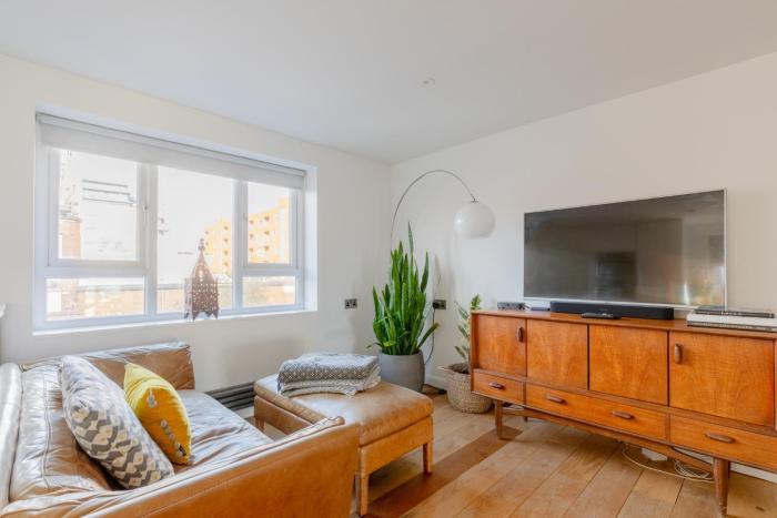 Chic 1BDR City Retreat with Views of the Shard