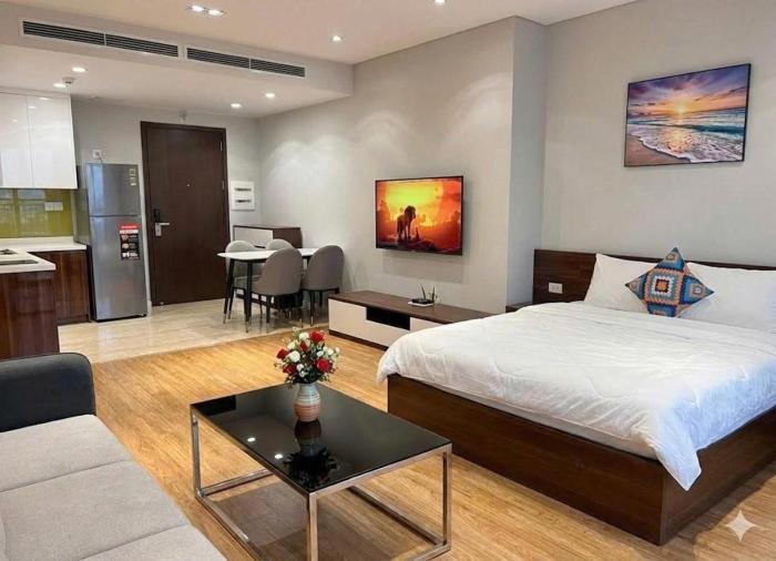 Asahi Luxstay-Serviced Apartment 15 minutes Hoan Kiem Lake by bus
