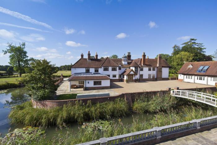 Martley Hall Estate by Group Retreats