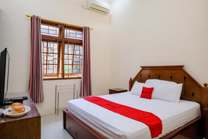 RedDoorz Near Monjali Yogyakarta