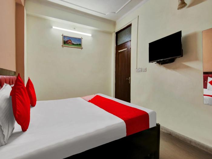 Hotel O Darshan Palace