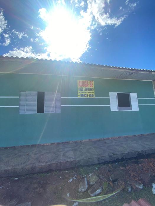 Kitnet na praia de coroados