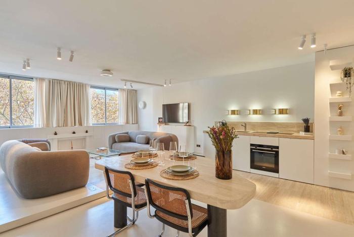 Sublim apartment Montaigne-Eiffel Tower