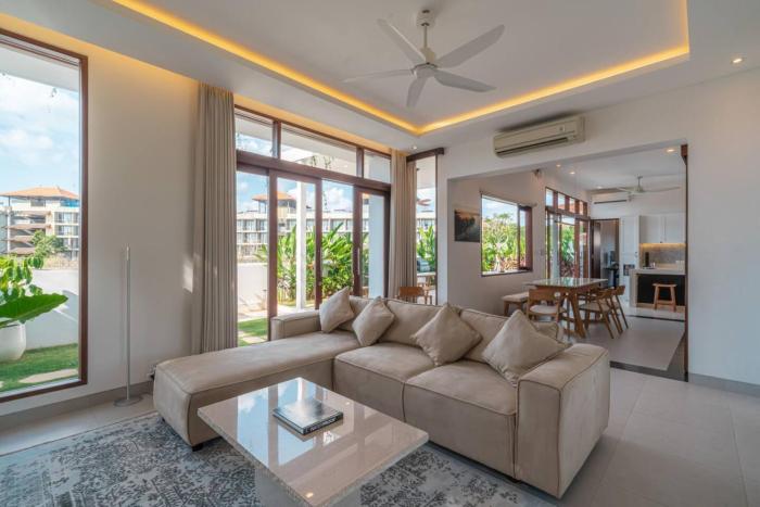 Villa Gigi 4 Bedroom Villa in Dreamland