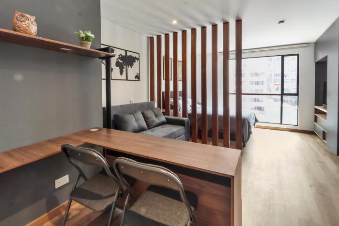 Apartaestudio Moderno en Edificio TEIK, Centro Internacional Bogotá, WiFi y Ubicación Premium