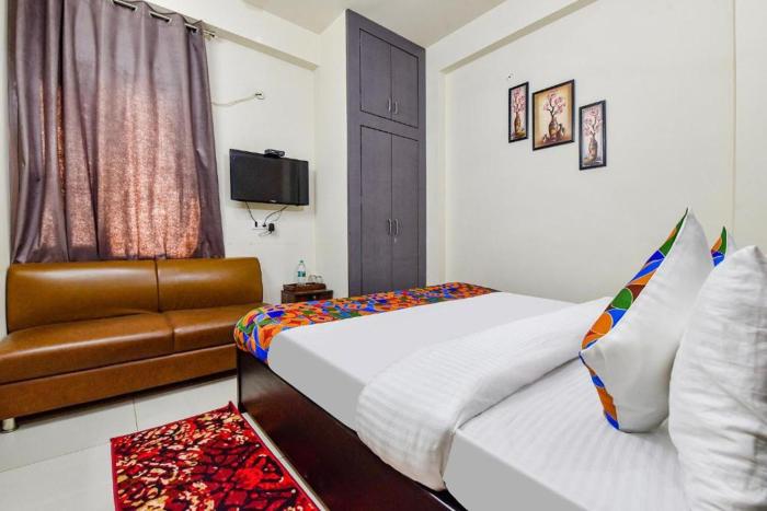 Hotel Moon Light Palace- Vaishali Nagar