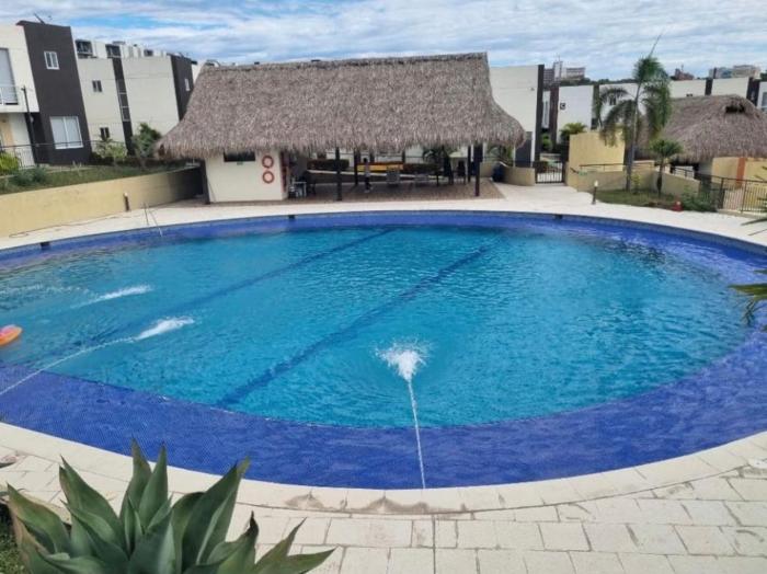 Casa Moderna en Condominio Ricaurte - Girardot