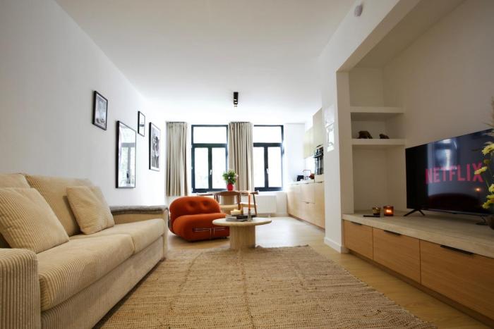 Hip apartment between South & Historic Antwerp