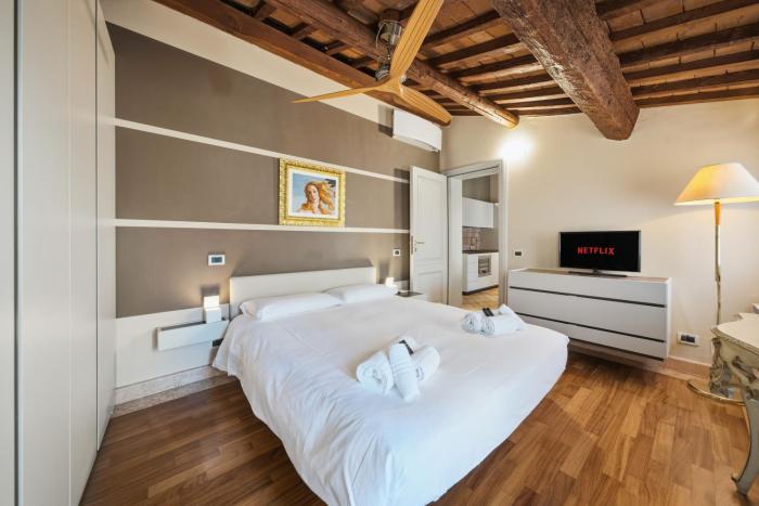 Casa Caterina dietro Porta Borsari