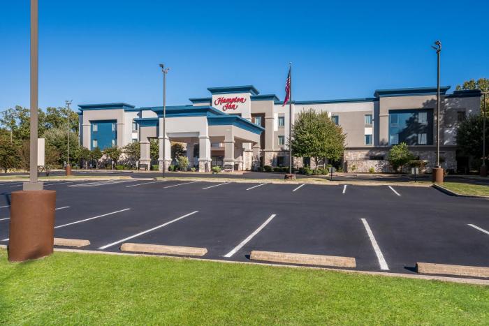 Hampton Inn - Monticello