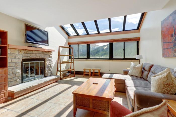 VS551 Village Square 1 Br 1 Ba condo