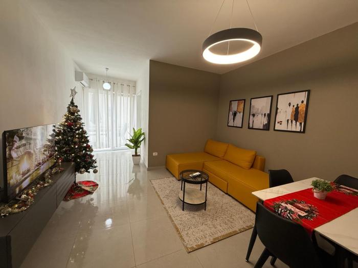 Modern City Center Apartment