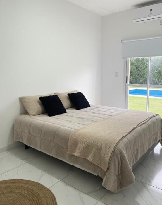 Casa con pileta climatizada para 8 personas en chapadmalal