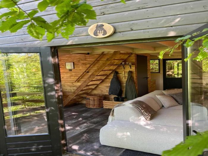 Elegant Chalet Getaway in Ardennes