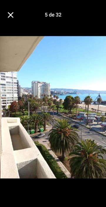 DEPARTAMENTO en PRIMERA LINEA FRENTE AL MUELLE VERGARA