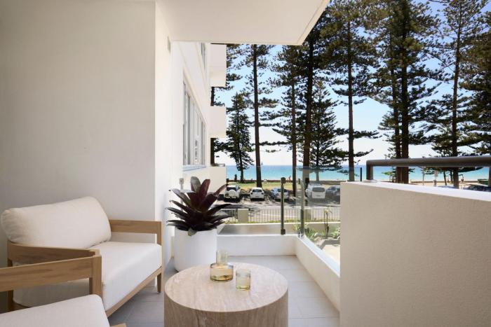 Manly Vista