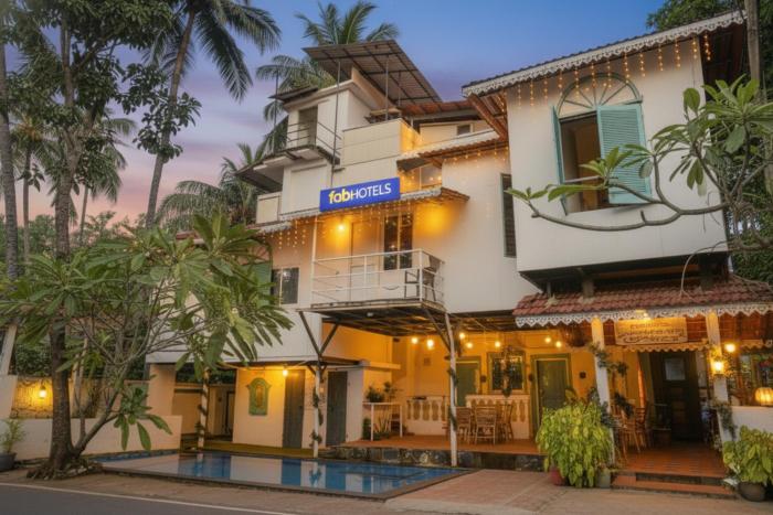FabHotel Golden Nest Deluxe - Nr Calangute Beach
