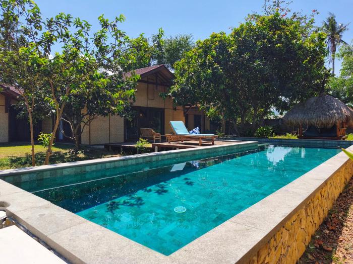 Villa Pesisi - 3 bdrs - beach walking distance