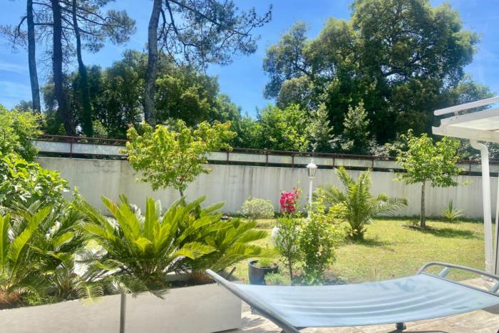 Spacious house in Tarnos near the beach