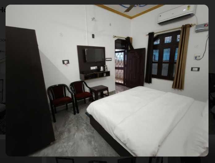 Hotel O by OYO SHRI NARAYANAM