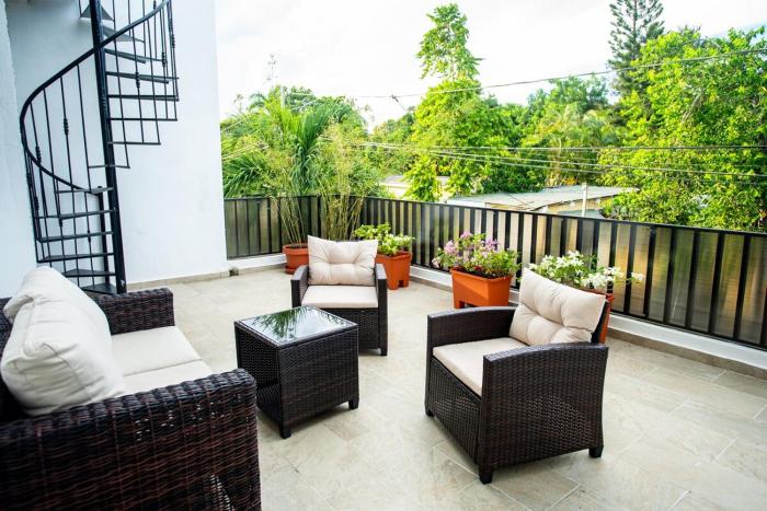 A solo 5 minutos caminando del Puerto de Cruceros de La Romana Perfecto para trabajo remoto y descanso prolongado