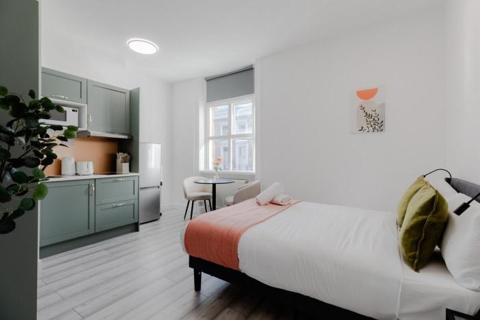 Nestio | West Kensington Designer Studios!