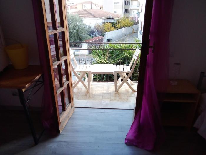 Rooms Olbia family con bagno comune