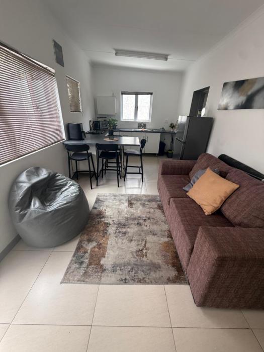 Sunny Snooze Holiday Home