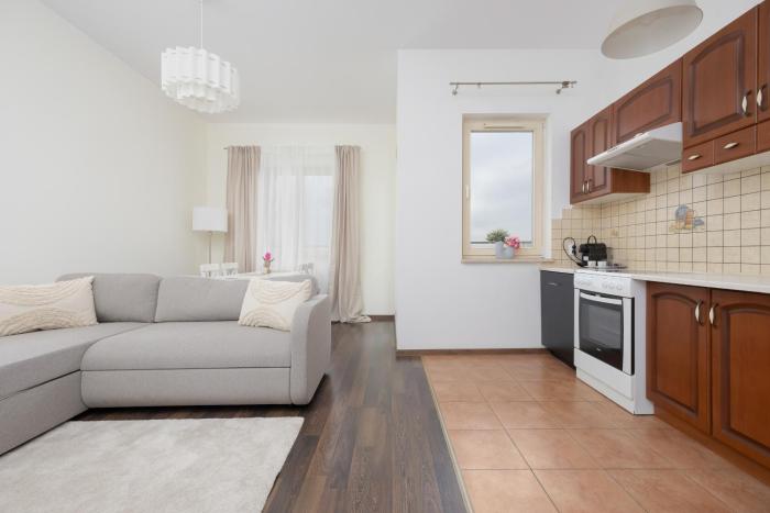 Cozy Apartment Warszawa Bukowińska by Solarento